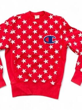 Champion Red Star-Pattern Pullover Sweatshirt